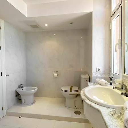 Atico Con Piscina Privada Y Vistas Al Mar Lejlighed *